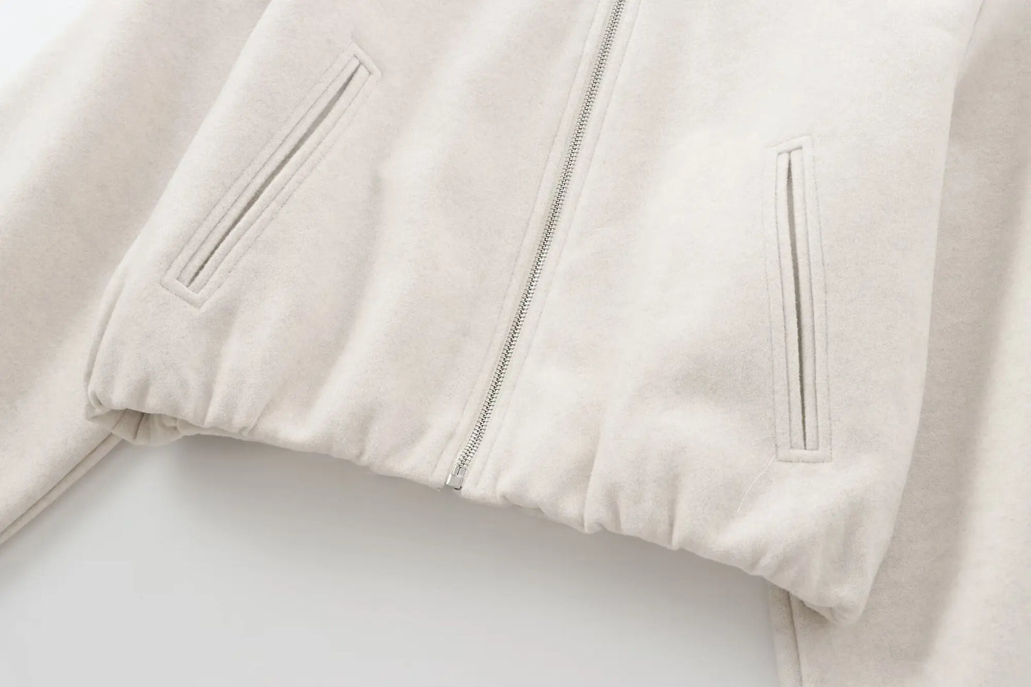Blouson Noir Femme - Coupe Moderne et Confortable