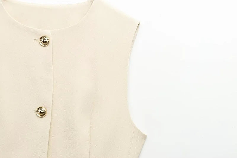 Gilet Sans Manches Ceinturé – Top Boutonné Élégant