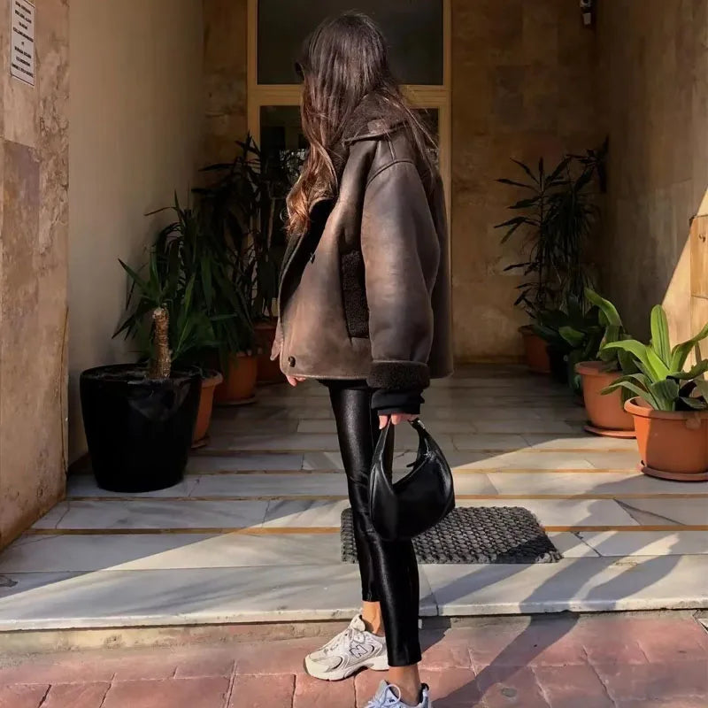 Veste Élégance Cuir – Chaude et Douce, Automne/Hiver